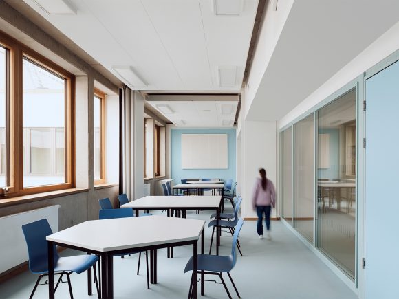 Schulbauprojekt von SEHW, präsentiert auf der Schulbaumesse 2025