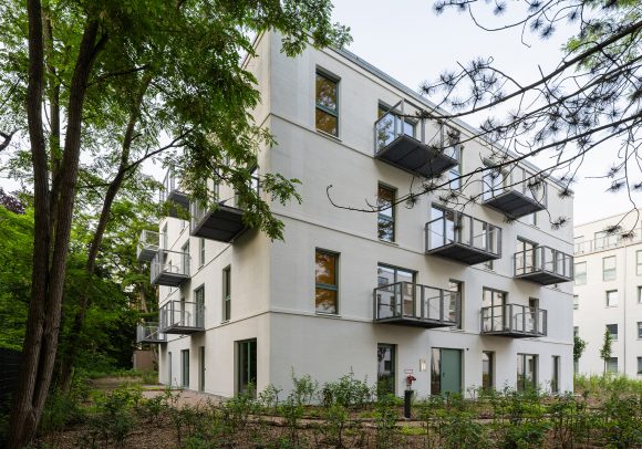 Moduler Wohnungsbau aus Holz in Berlin.