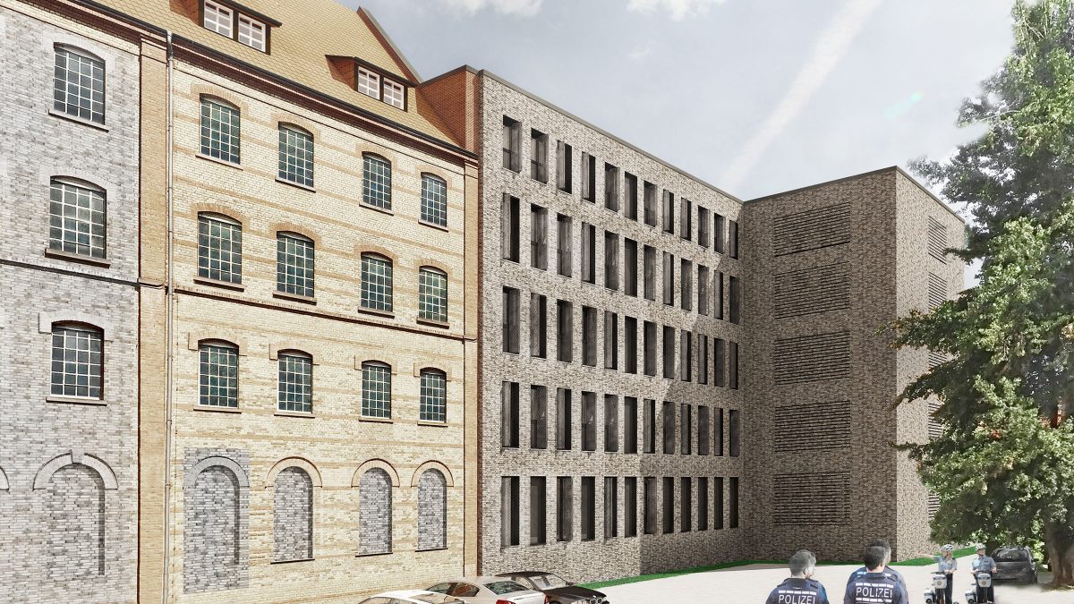 Erweiterung des Altbaus des Polizeipräsidiums in Karlsruhe.