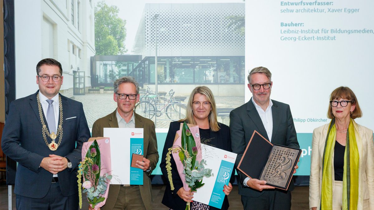 Xaver wurde mit dem Hauptpreis des Peter-Joseph-Krahe-Preises ausgezeichnet.