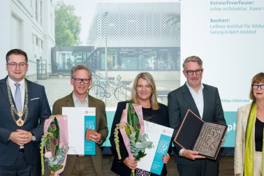 Xaver wurde mit dem Hauptpreis des Peter-Joseph-Krahe-Preises ausgezeichnet.